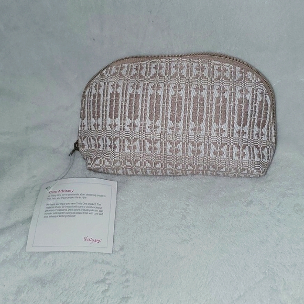 NWT Thirty-One Half Moon Pouch in Canyon Weave
